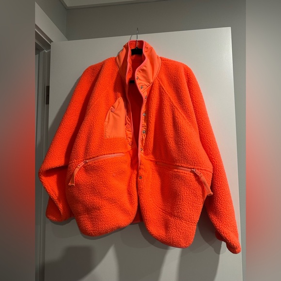 Free People Jackets & Blazers - FREE PEOPLE HIT THE SLOPES JACKET